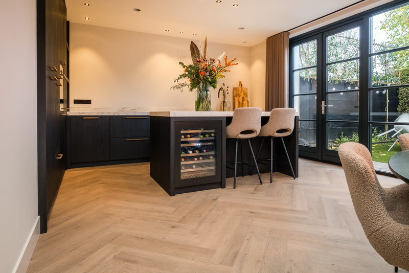 Staal van Belakos Attico Visgraat XL 82 | Dryback Lijm PVC