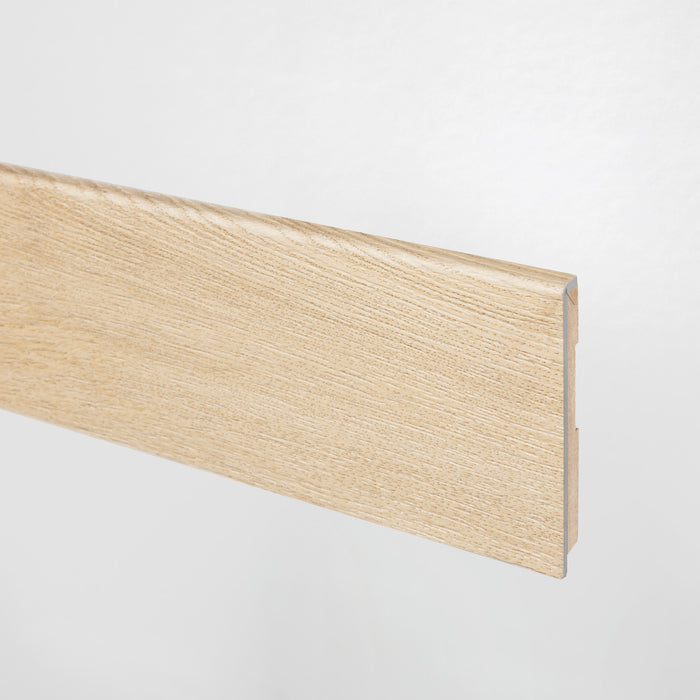 Floorify Hoge Plint 90x9 | Lengte 200 cm