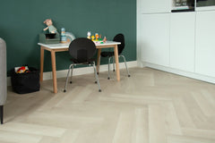 Witte visgraat pvc of witte planken: wat past bij jouw ruimte?