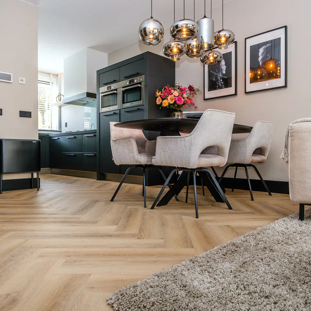 Wat is een visgraatvloer?