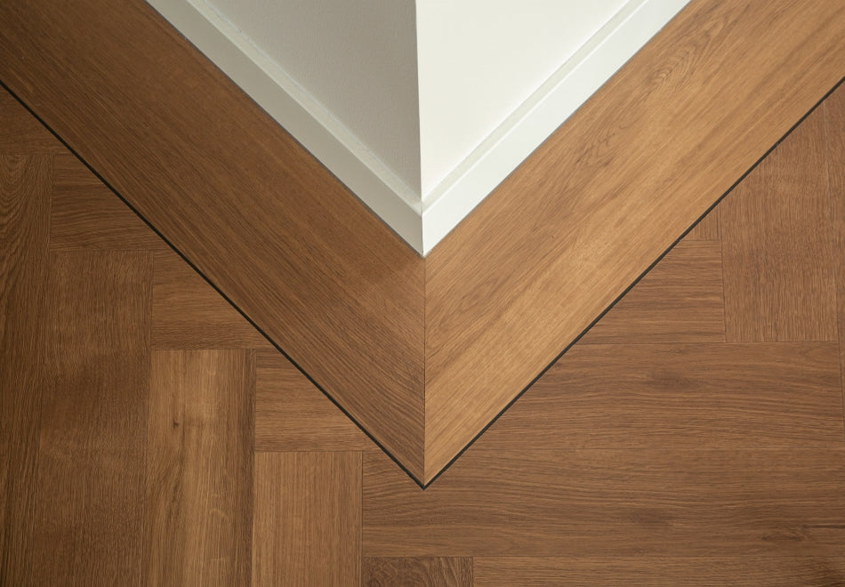 mFLOR 40813 Parva Broad Leaf Dark Sycamore | Visgraat PVC | Dryback