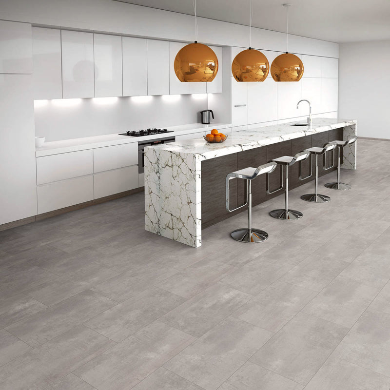 Staal van OTIUM Everest Light Grey | 4V-Groef | Tegel Laminaat