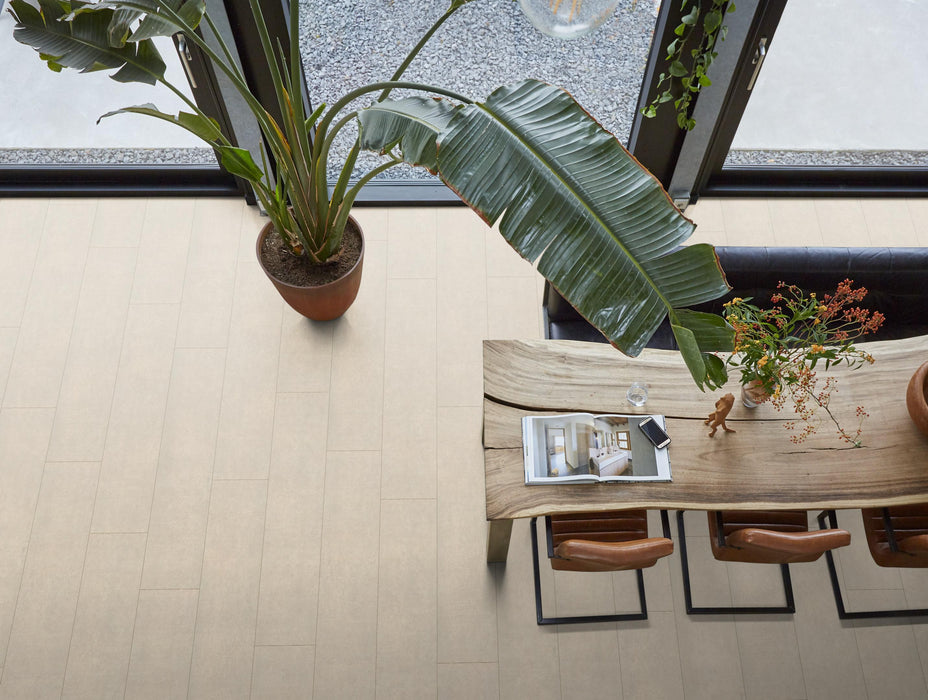 FloorLife Kingsbridge Beton creme - Tegel 135 x 30 Laminaat