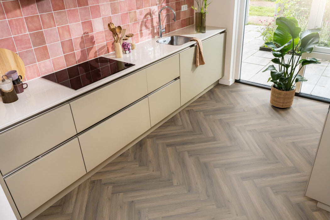 Ambiant Spigato Avanto Warm Brown | Visgraat Lijm PVC