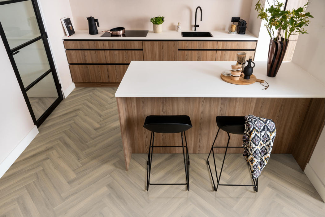 Ambiant Spigato Avanto Light Brown | Visgraat Lijm PVC