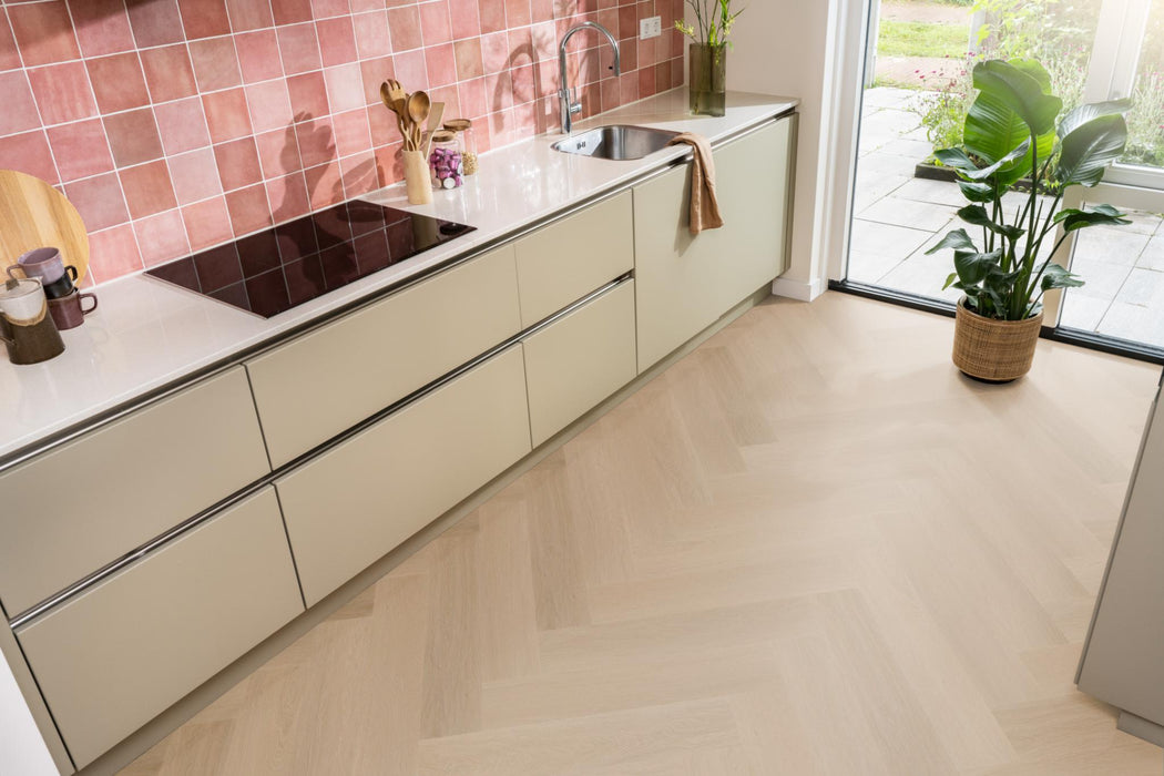 Ambiant Spigato Estino Dark oak | Visgraat Klik PVC