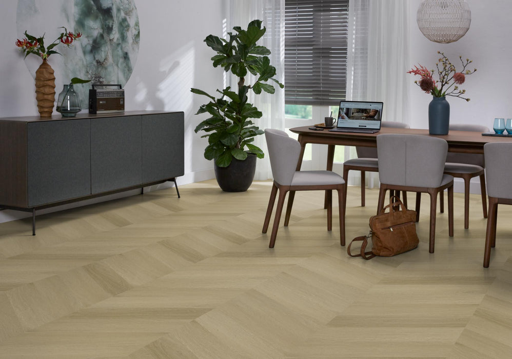 Ambiant Spigato Estino Natural oak | Hongaarse punt | Plak PVC