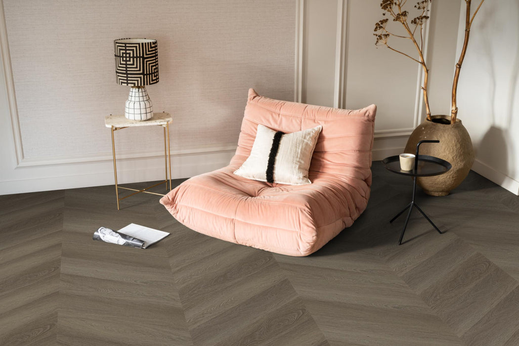 Ambiant Spigato Estino Brown | Hongaarse punt | Plak PVC