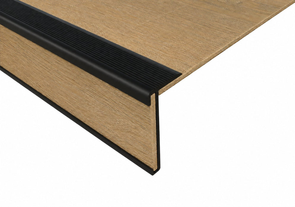Vivafloors PVC Traprenovatie - 6810 Eiken - Perspectief trapneus