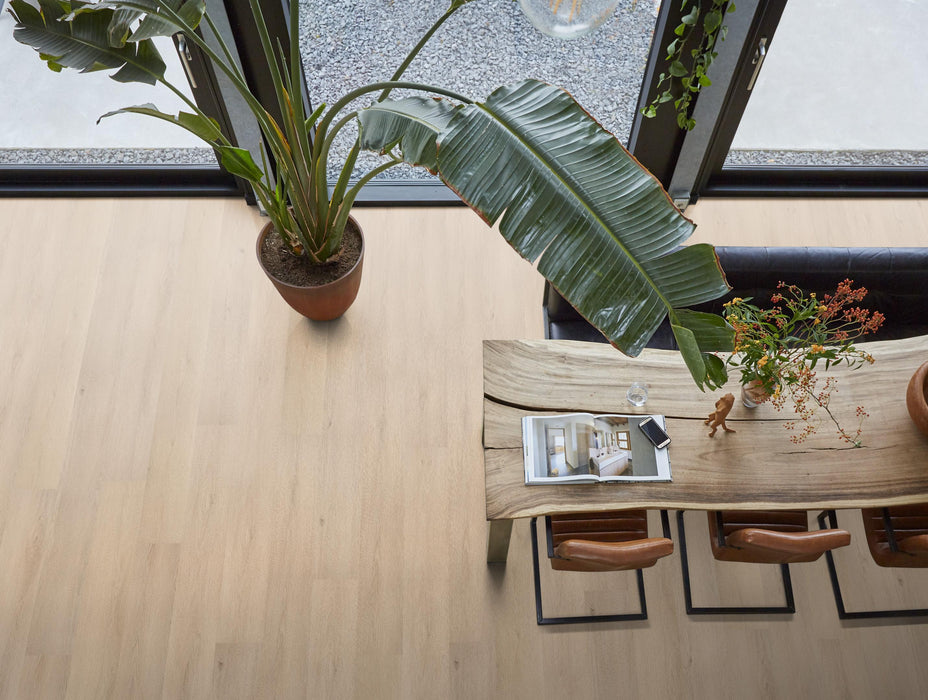 FloorLife Mayfair Light oak - Plank Click PVC