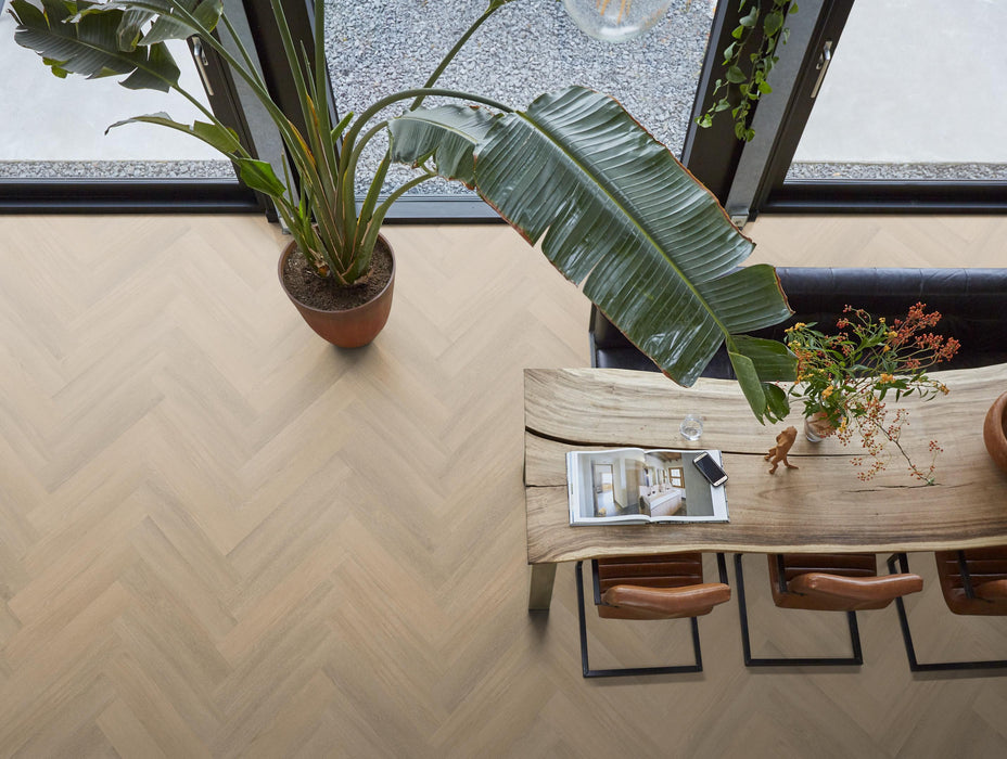 FloorLife YUP Sutton Warm beige - Visgraat Click PVC