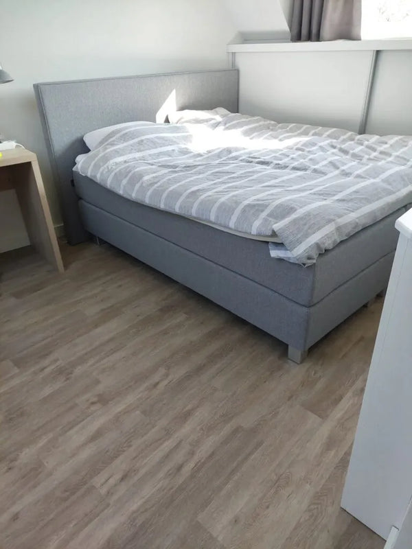 Sense GE55 | Wood Honey Oak | Click PVC Rigid