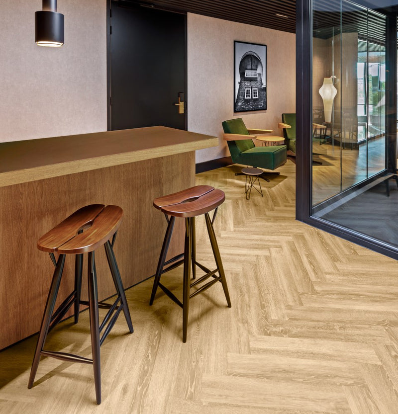 Staal van mFLOR 41215 Parva Oak Apulia | Visgraat PVC | Dryback