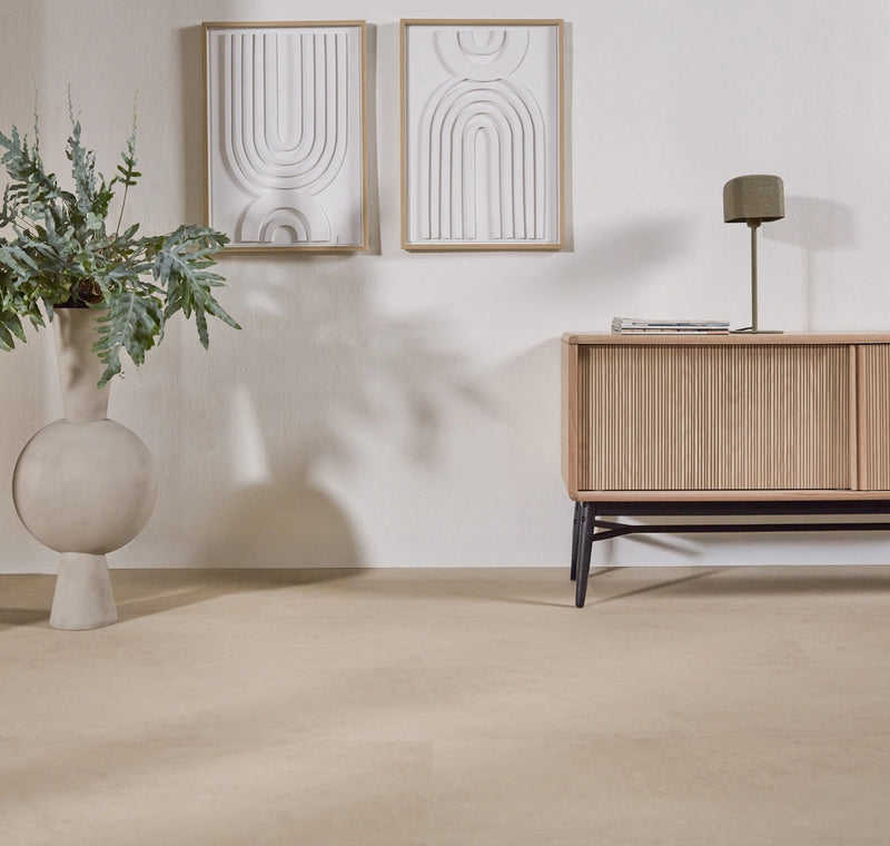 Staal van Floer Betonlook Beige - Tegel Click PVC