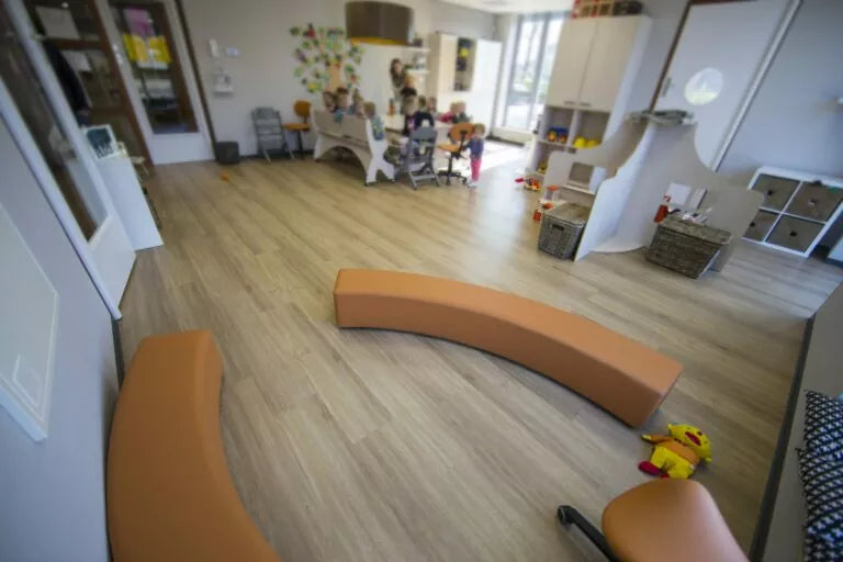 Sense G300 | Wood Natural Oak Rigid | Click PVC Rigid