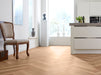 mFLOR 40822 Parva Broad Leaf Pure Sycamore | Visgraat PVC | Dryback